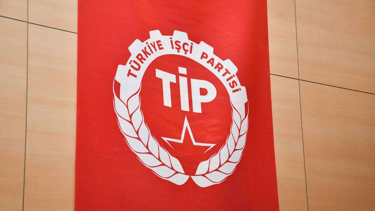 Bu pazar seçim olsa hangi parti kazanır? Son anketten çarpıcı sonuç, zirvedeki parti yüzde 32,4 aldı! 15
